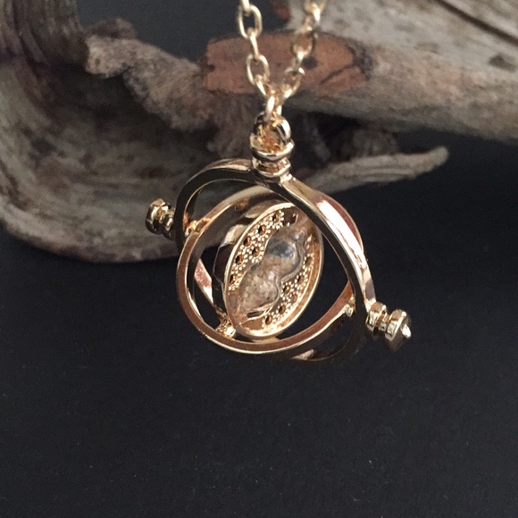 ๐50% OFF/3+...Hermione Granger's Time-Turner Necklace (Harry Potter) - Picture 3 of 10